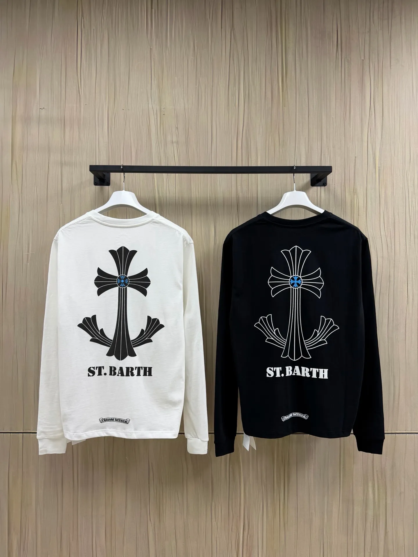 。【 In Stock】Chrome Hearts ST.barth White size S M L XL Chrome Hearts ST.barth Series 32 ， 190G， ， ， ， 、 ， 。 ， ， ， Classic ， ， 。 ， ， 、 ， 。 ， ， ， ， ， ， ， Classic 。 ， ， Same Style ， ， ， ， Same Style。